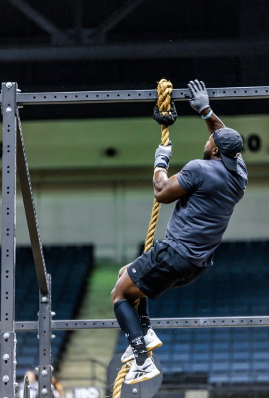 Â© Candid Memories By Ken Frazier