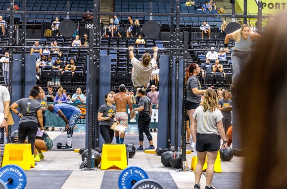 Â© Candid Memories By Ken Frazier