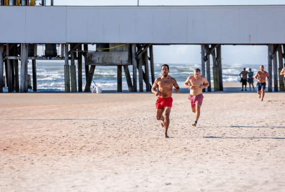 Â© Candid Memories By Ken Frazier