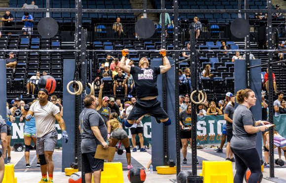 Â© Candid Memories By Ken Frazier