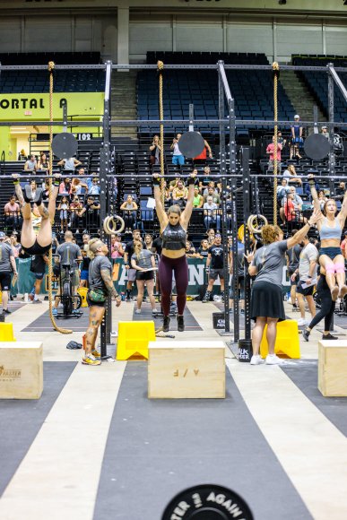 Â© Candid Memories By Ken Frazier