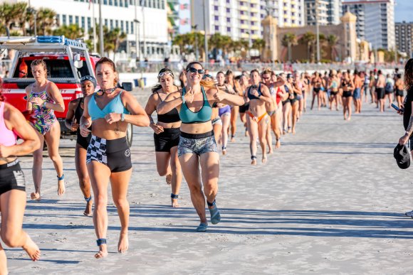 Â© Candid Memories By Ken Frazier