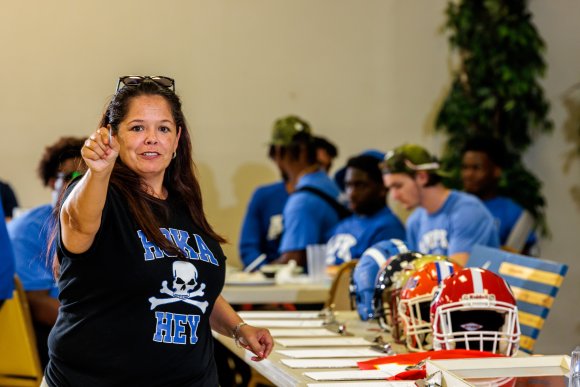 Â© Candid Memories By Ken Frazier