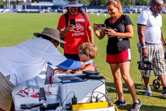 Â© Candid Memories By Ken Frazier