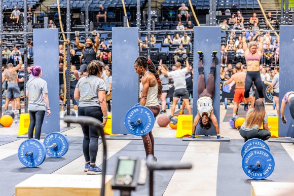 Â© Candid Memories By Ken Frazier