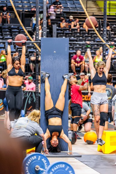 Â© Candid Memories By Ken Frazier