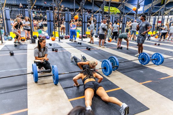 Â© Candid Memories By Ken Frazier