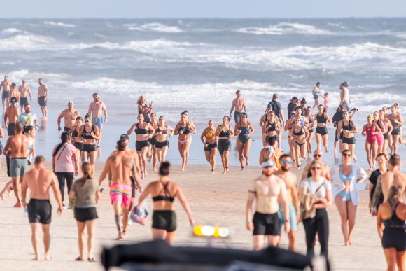 Â© Candid Memories By Ken Frazier