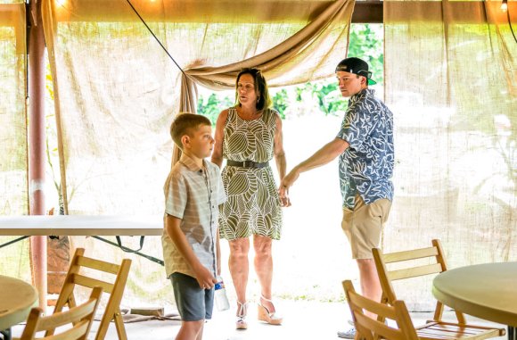 Â© Candid Memories By Ken Frazier