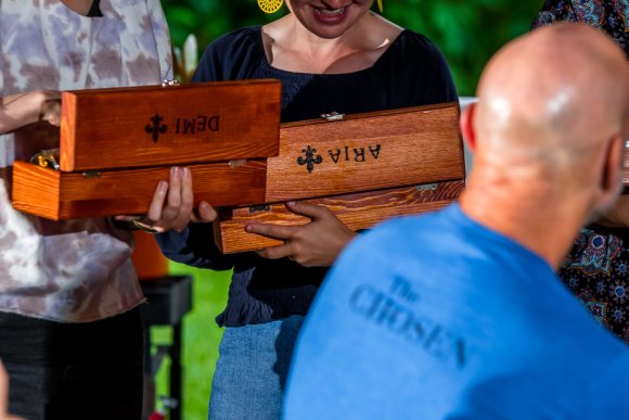 Â© Candid Memories By Ken Frazier