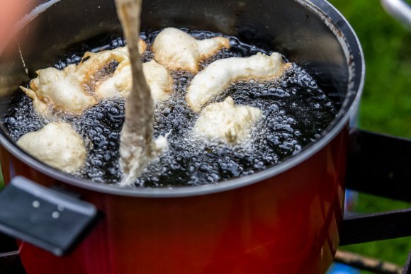 Â© Candid Memories By Ken Frazier