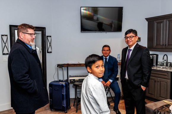 Â© Candid Memories By Ken Frazier