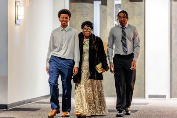 Â© Candid Memories By Ken Frazier